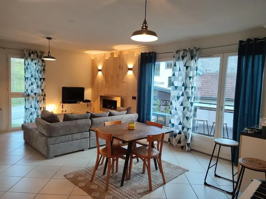 Apartment Pied Des Montagnes Proche Du Lac D'Annecy Evires