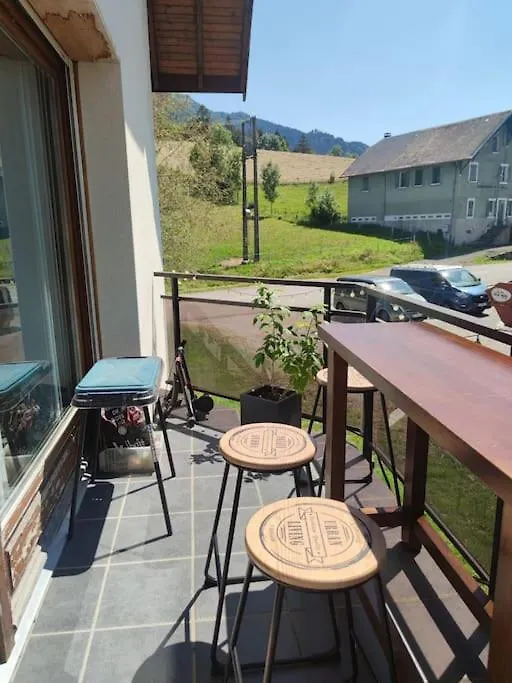Apartment Pied Des Montagnes Proche Du Lac D'Annecy Evires